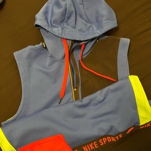 Nike sleeveless hoodie